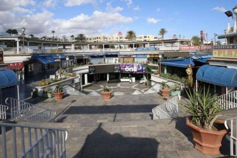 Bars and clubs get the green light to reopen in the Plaza shopping centre