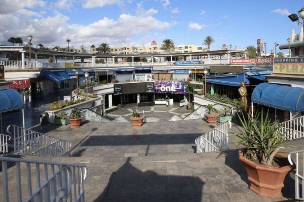 Bars and clubs get the green light to reopen in the Plaza shopping centre