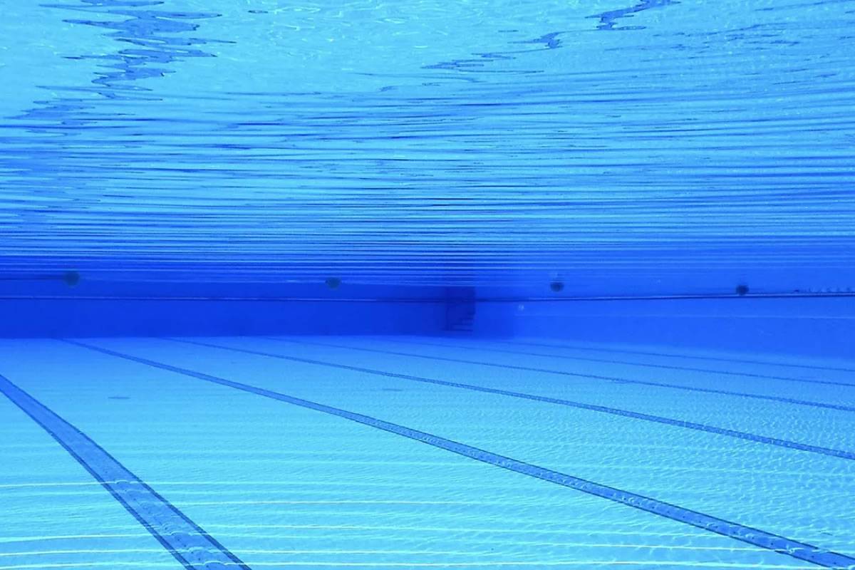 Female tourist saved from drowning in a hotel swimming pool