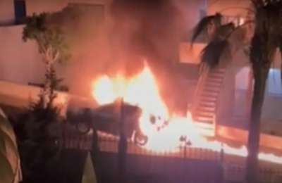 Man arrested for setting a car on fire then robbing two tourists at knifepoint