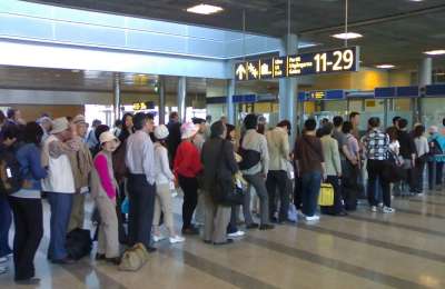 The new EU entry-exit system to speed up airport queues is delayed again