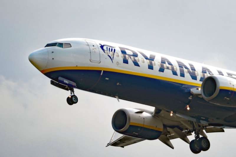 Another fight on a flight to Tenerife, this time from Manchester