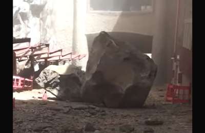 VIDEO: Landslide sends large rocks crashing into a hotel in Mogán 
