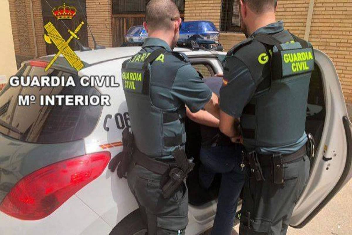 Three thugs who violently assaulted a British couple in their 70s are arrested