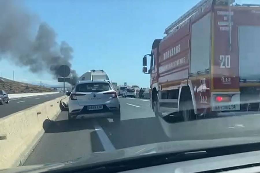Fire on the TF-1 motorway causes long traffic jams