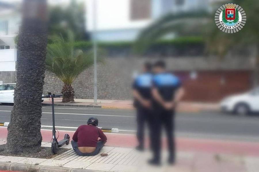 Rider crashes his electric scooter into a tree and then tests positive for alcohol
