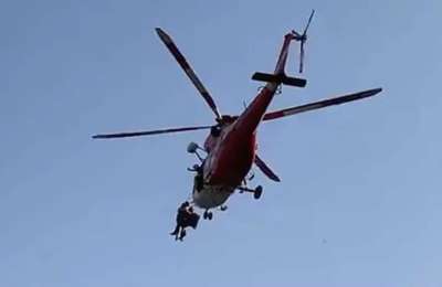 Injured teenager airlifted from the sea in the south of Tenerife