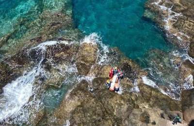 A dead body is found floating in the sea in Mogán