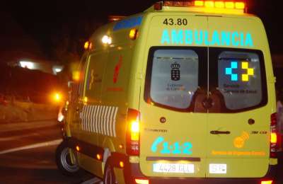Driver trapped in car after rolling it on the TF-1 motorway