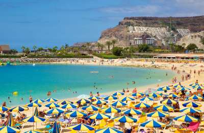 1.15 million foreign tourists holidayed in the Canary Islands in April