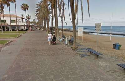 A man is stabbed in the face in Playa Las Americas