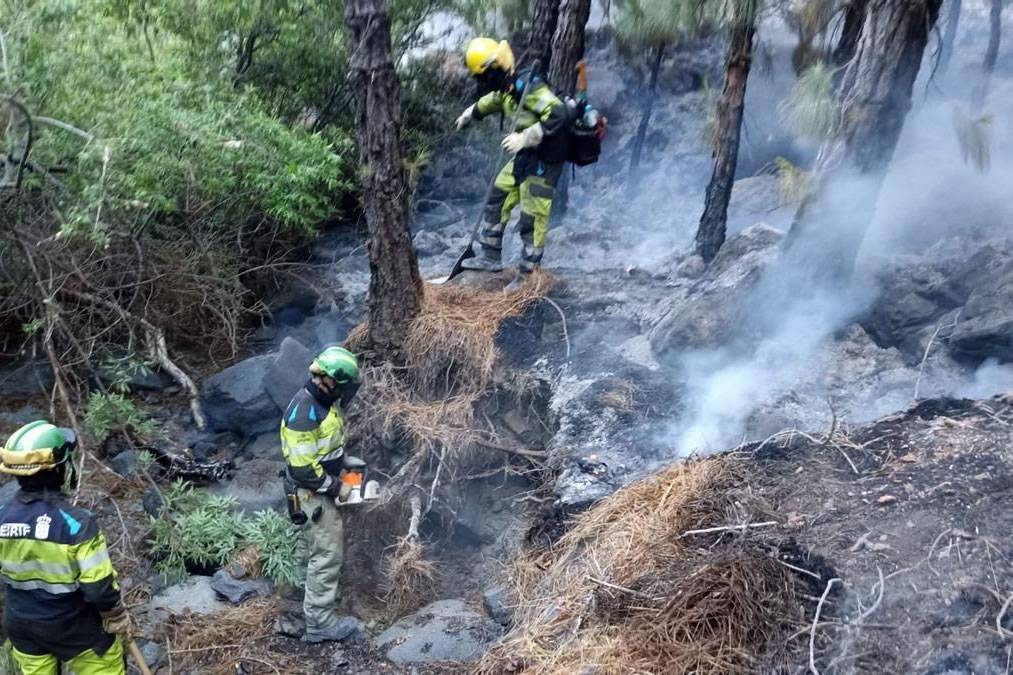 A tourist camping without permission is arrested for starting the forest fire in La Palma