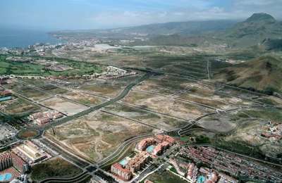 Project is agreed to build hotels, housing, and an events arena in Los Cristianos