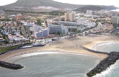 Scottish tourist gets £20k hospital bill in Tenerife after insurance mistake