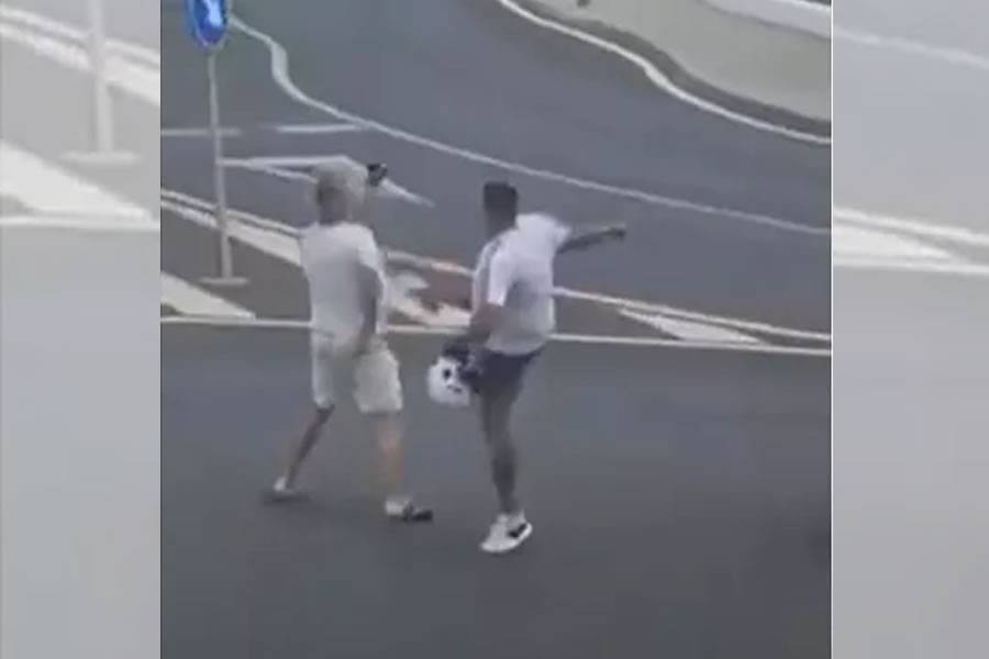VIDEO: Motorcyclist attacks elderly driver after incident at a roundabout