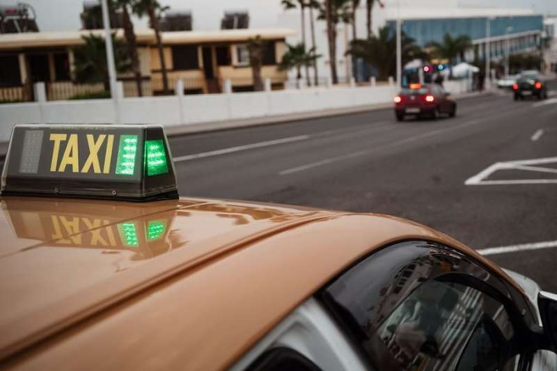 Irish tourist pays 20,000 euros fine for assaulting a taxi driver 