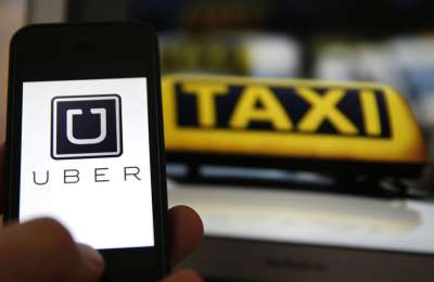 Taxi drivers lose another battle against Uber and Cabify