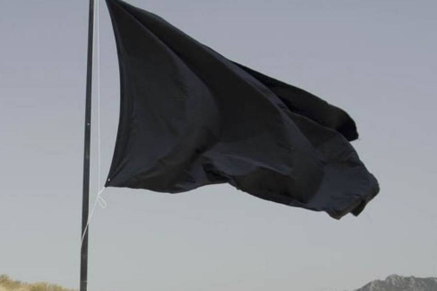 Four beaches in the Canary Islands get a 'black flag' for contamination and condition