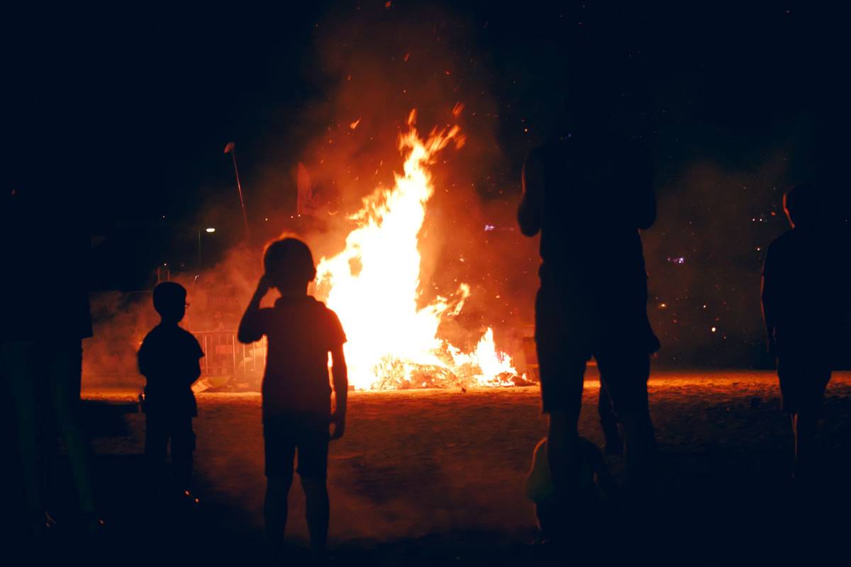 How to apply for a bonfire permit for San Juan and San Pedro celebrations How to apply for a bonfire permit for San Juan and San Pedro celebrations