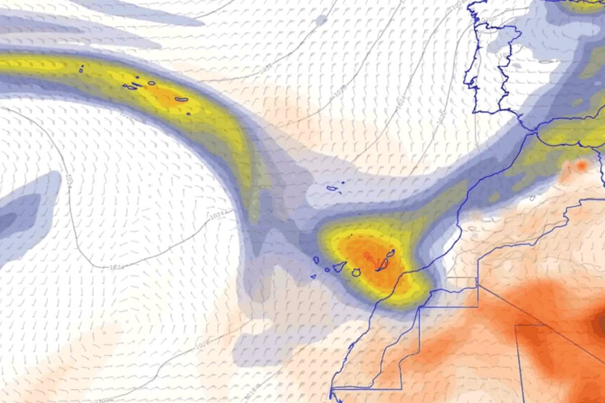 The smoke cloud from wildfires in Canada will pass over the Canary Islands this Thursday