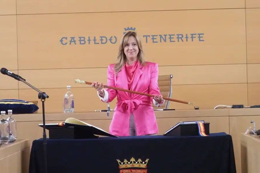 Rosa Dávila becomes first female president of Tenerife and immediately addresses traffic jams