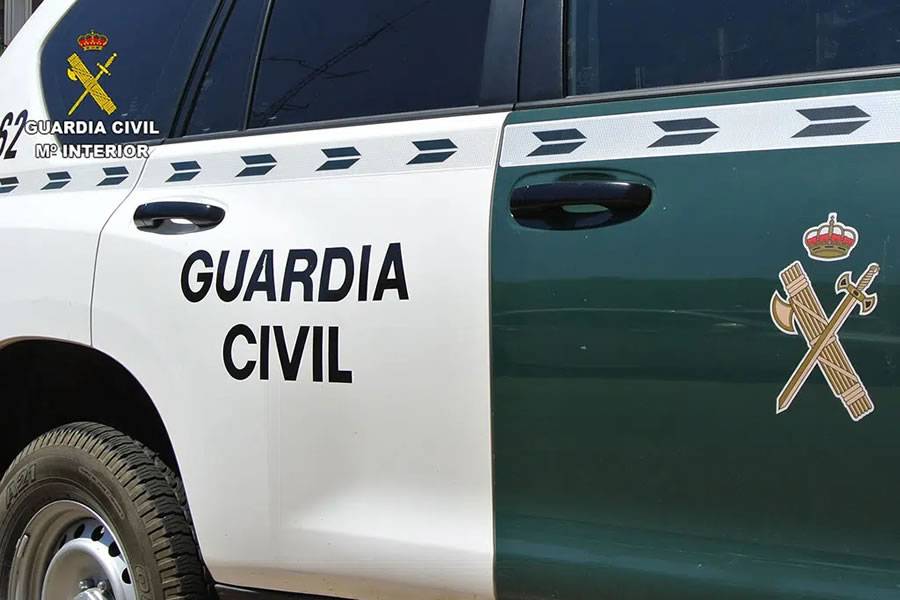A 3-year-old boy dies after being left in a parked car by his mother