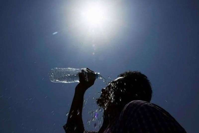 More weather warnings as a Saharan air mass brings extreme temperatures