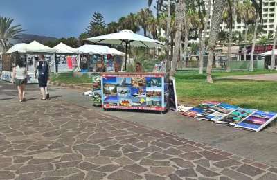 Legal companies say that illegal excursion outlets are killing their business