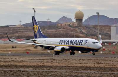 Ryanair cancels flight from Tenerife leaving passengers stranded for a week
