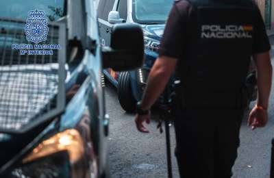 Burglar arrested in the south of Tenerife accused of robbing 13 hotel rooms