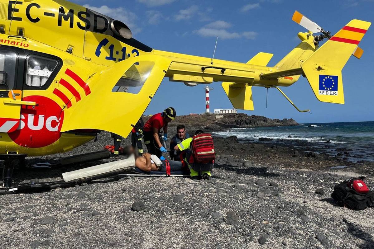 VIDEO: Man seriously injured after being hit by a speedboat in the south of Tenerife