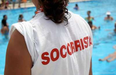 A 5-year-old boy is saved from drowning in a hotel pool in Los Cristianos