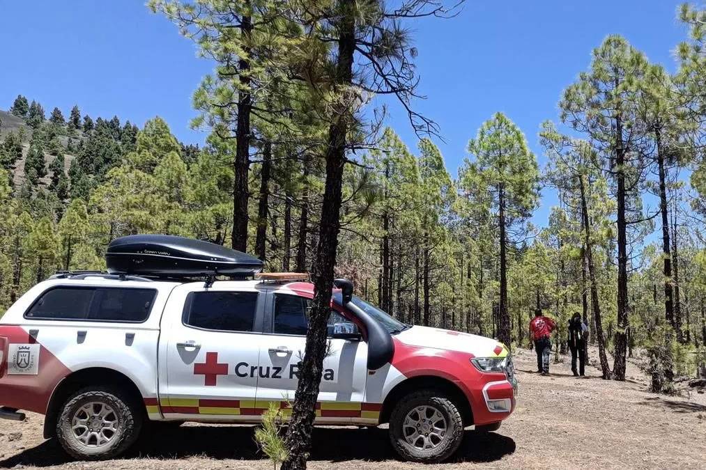 VIDEO: 59-year-old tourist rescued by helicopter while hiking in Tenerife