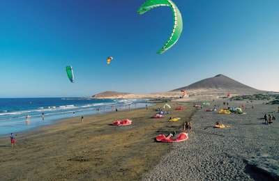 How to enjoy a sports holiday in the Canary Islands