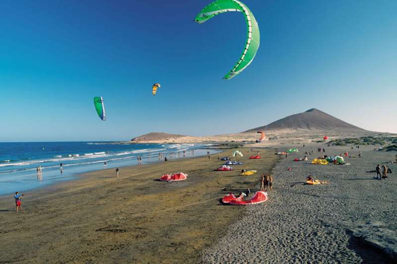How to enjoy a sports holiday in the Canary Islands
