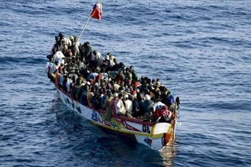 Ten boats with almost 500 migrants were rescued in the last 24 hours