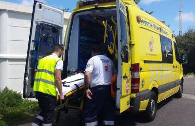 A 61-year-old hiker dies after falling 15 metres down a ravine 