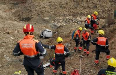 A dead body is found inside a vehicle at the bottom of a ravine in Lanzarote
