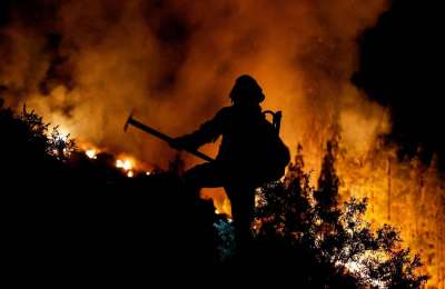 MONDAY AM: Here is this morning’s update on the Tenerife fire 