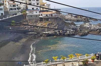 Beaches closed in Santiago del Teide due to the rupture of an underwater sewage pipe