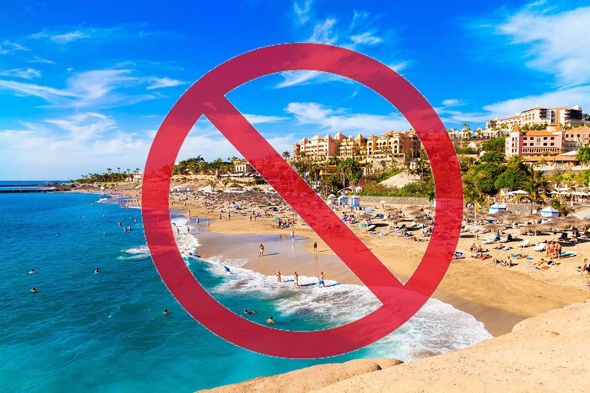 The council recommend no swimming in Costa Adeje due to the presence of microalgae
