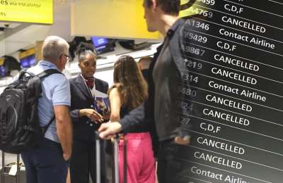 Flight chaos to last for days as 500 flights are cancelled by UK air traffic control
