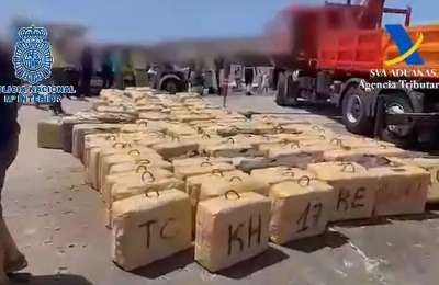 Dutch mafia ship loaded with hashish is intercepted in the Canary Islands