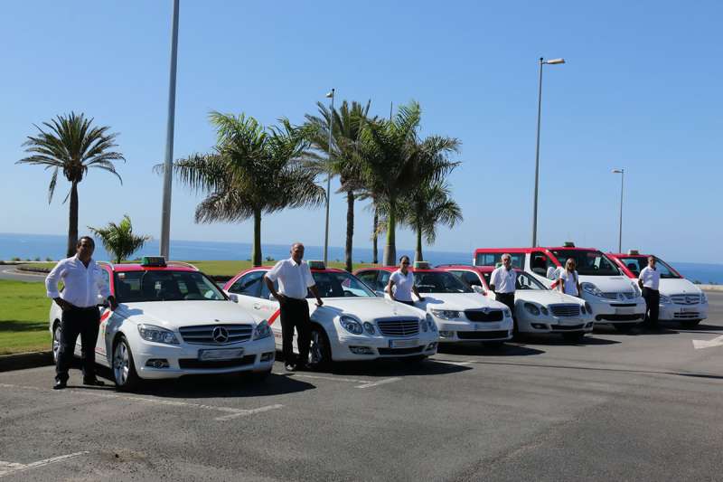 New taxi drivers must speak English and have a good knowledge of the area
