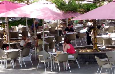 Prices in bars and restaurants have gone up more in the Canaries than anywhere else is Spain