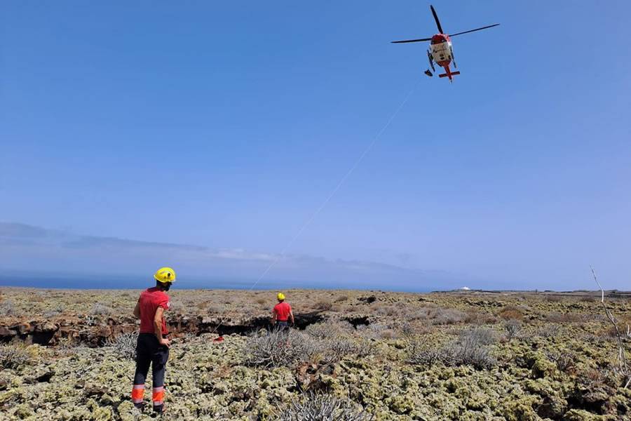 VIDEO: Seriously injured teenager rescued from cave by helicopter 