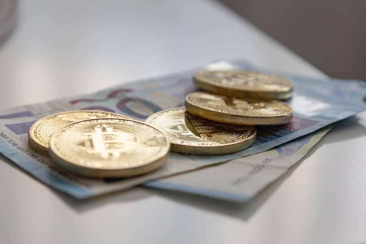 Comparing the Pros and Cons of POSI and Traditional Exchanges