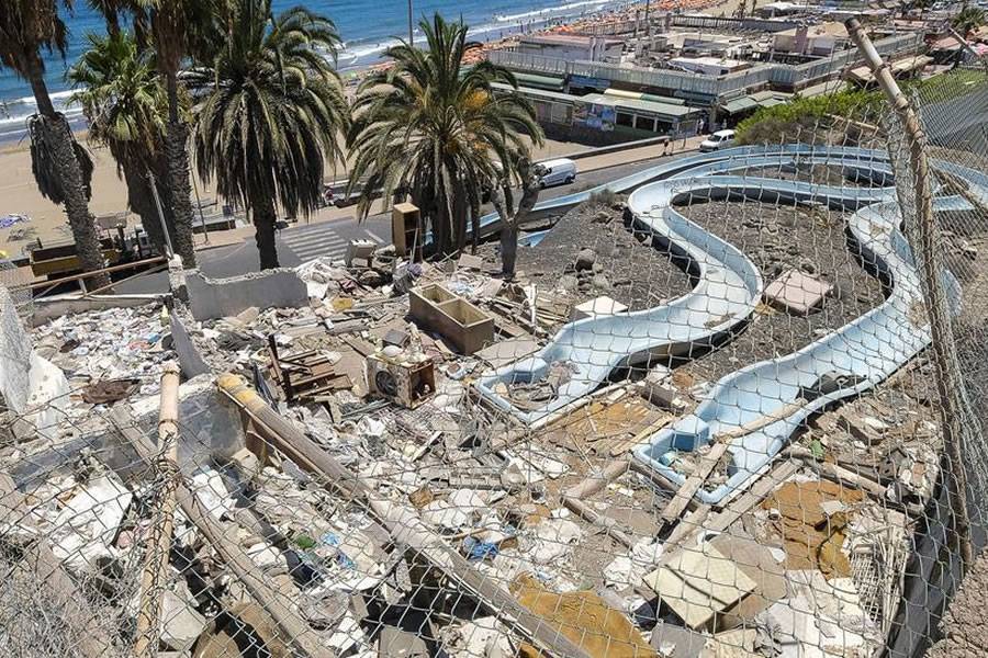 After 26 years of abandonment, Maspalomas says goodbye to the Toboplaya