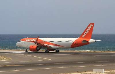 Tenerife flight diverted to Lanzarote due to 8 passengers fighting on board