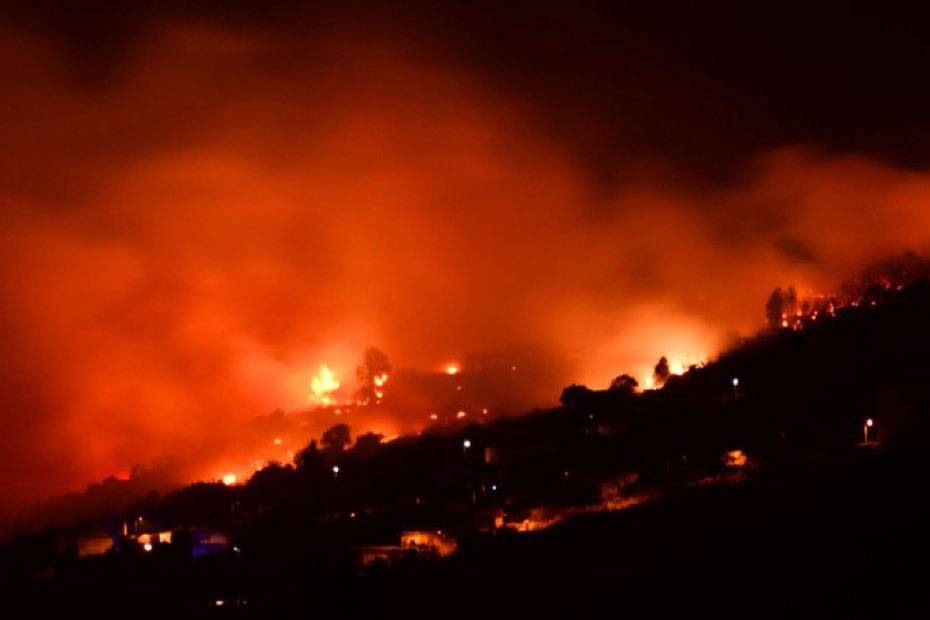 VIDEO: The new fire in Tenerife is raised to a Level 2 emergency 